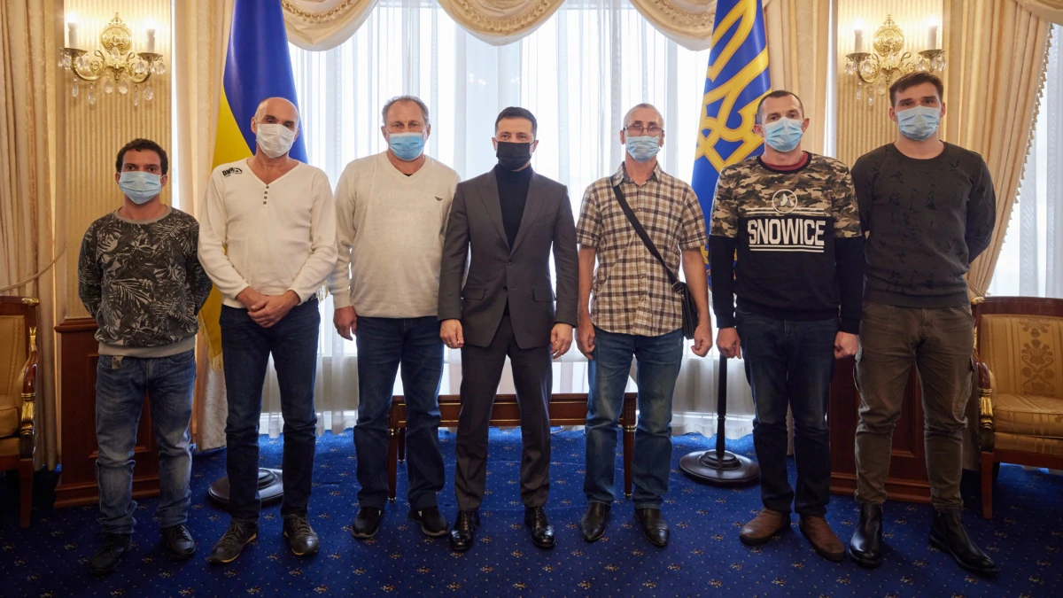 Українські моряки з корабля Stevia повернулися після звільнення з піратського полону