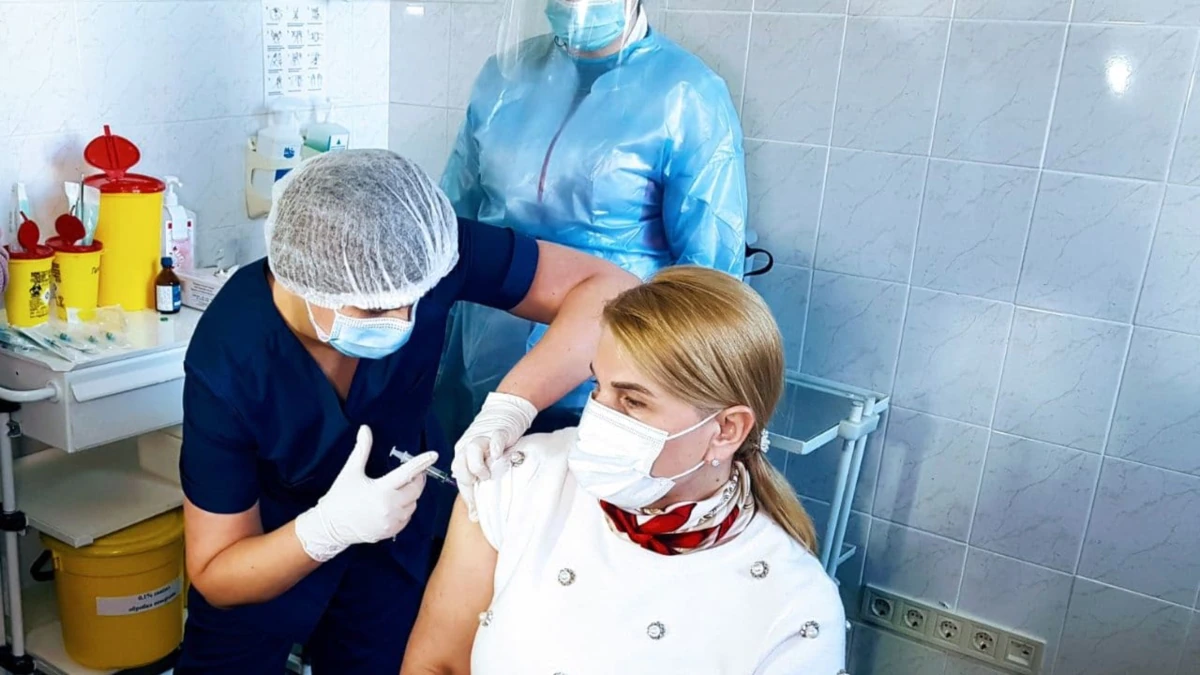 В Одесі вакцинували керівництво обласного департаменту охорони здоров’я